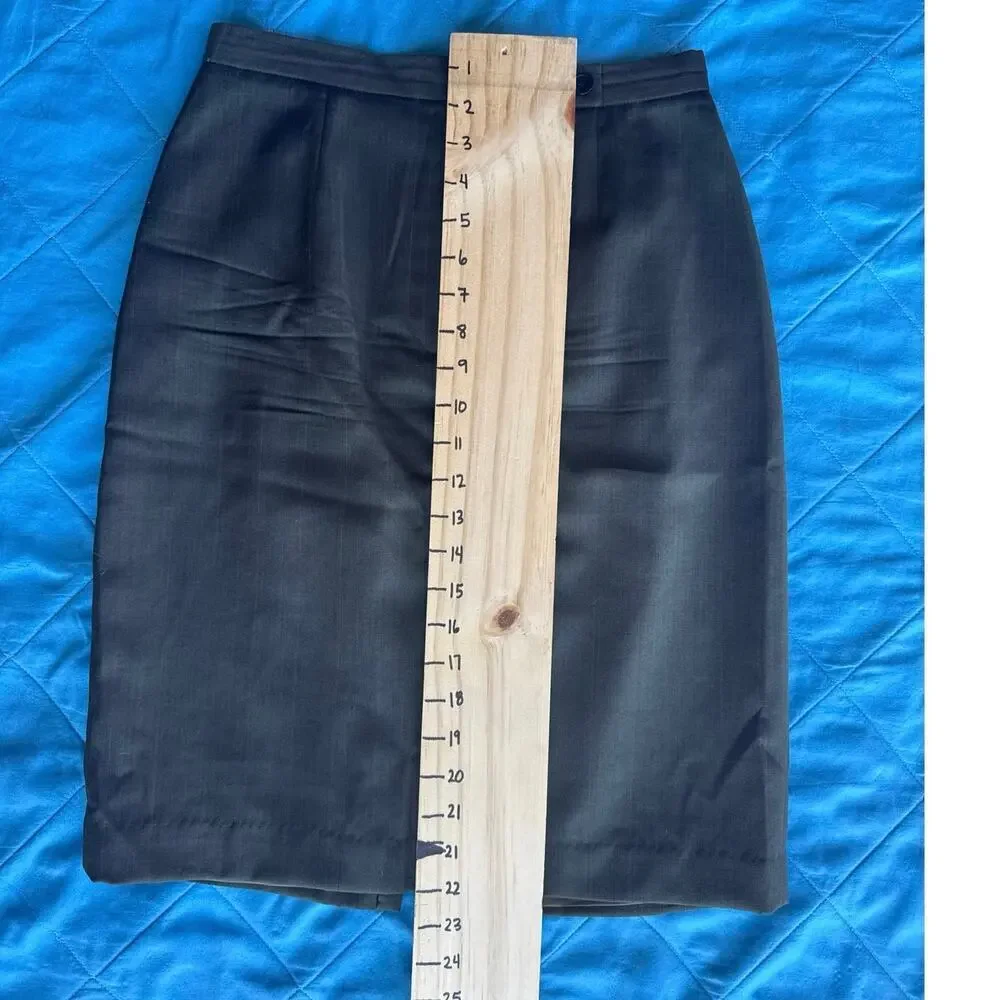 Woolmark Jones New York Skirt Size 6 Green 100% Wool Pencil Skirt Knee Length